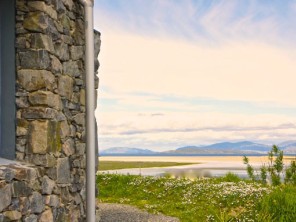 Luxury Beach View Eco Cottages on the Isle of Harris, Outer Hebrides, Scotland